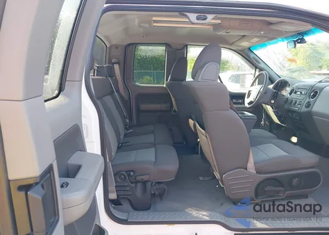 2004 Ford F-150 из США, поврежденный, VIN 1FTPX14584NC29167